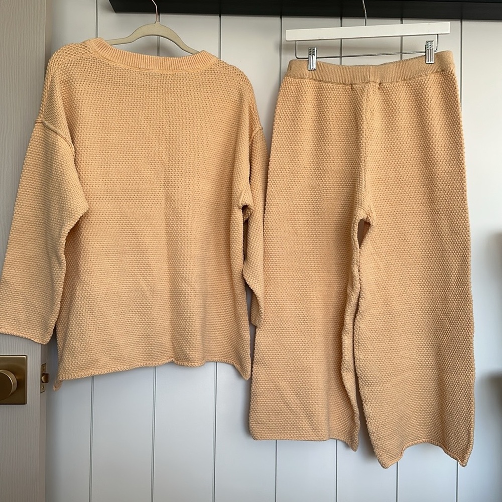 Cozy Cream Sweater - Picture 7 of 7
